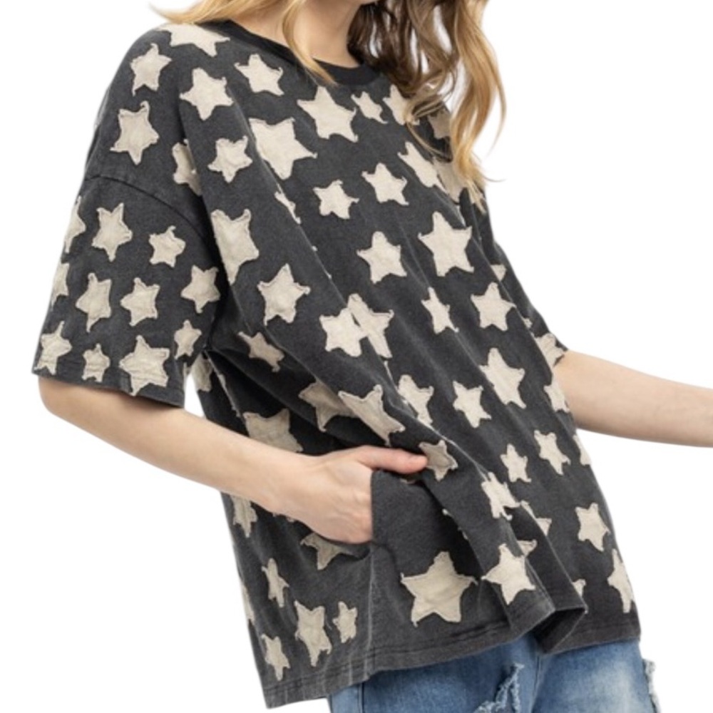 Blue Velvet Relaxed Black Star Print Short Sleeve Tee - Picture 2 of 3